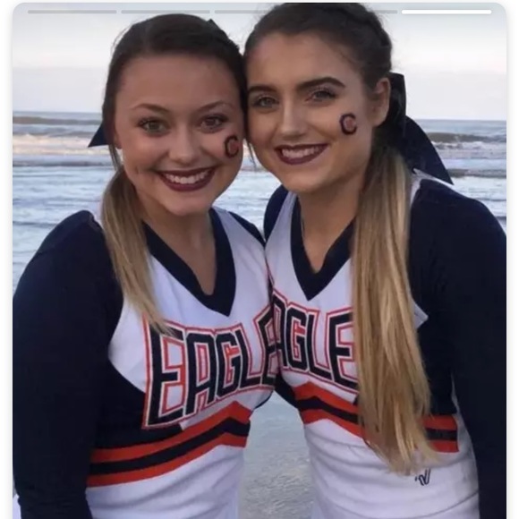 Meet your Posher, Alexa - Picture 6 of 6